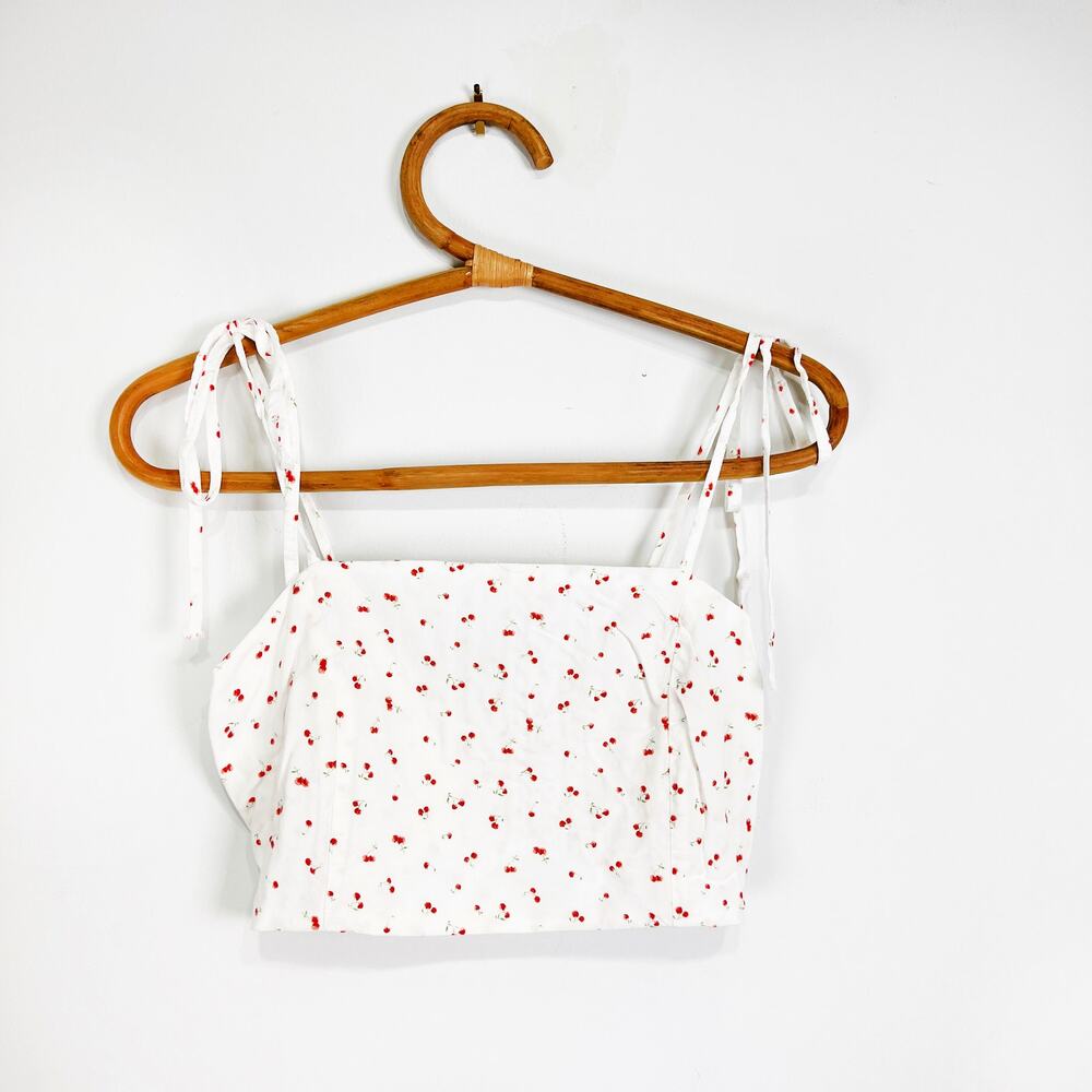 Kendall & Kylie White smocked crop top cherry print Size Large